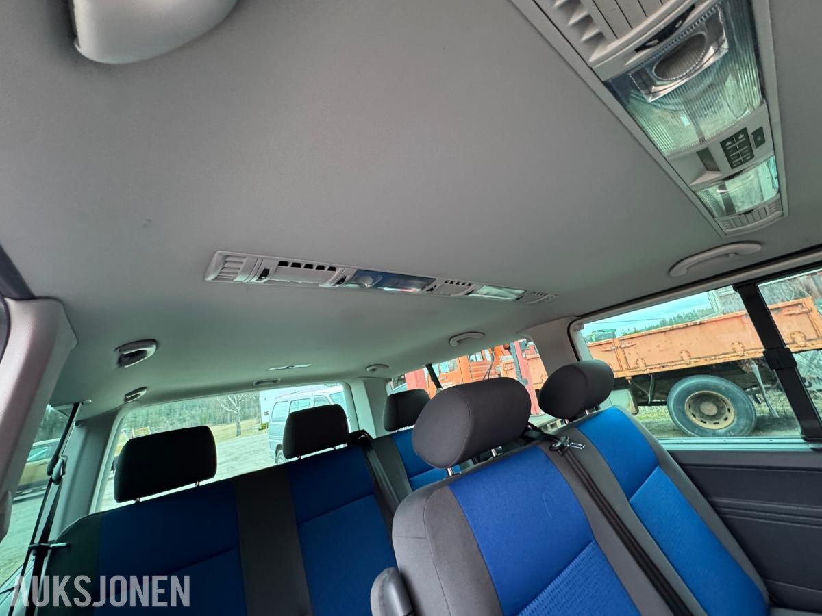 2009 Volkswagen Caravelle 2.5 TDI 131hk 4MOTION 7-seter hengerfeste