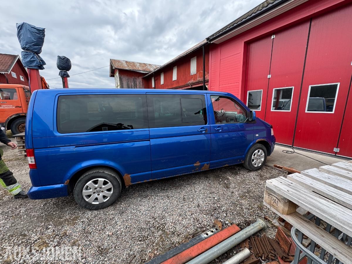 2009 Volkswagen Caravelle 2.5 TDI 131hk 4MOTION 7-seter hengerfeste