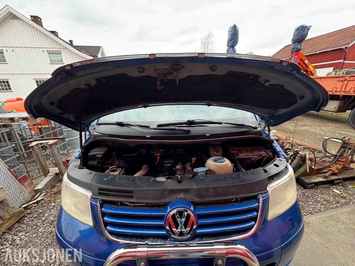 2009 Volkswagen Caravelle 2.5 TDI 131hk 4MOTION 7-seter hengerfeste