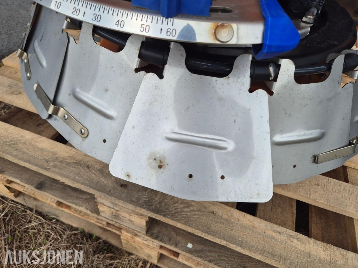 2015 Rauch Axeo 2.1 hydraulisk saltspreder