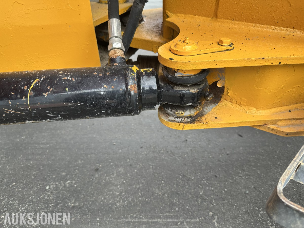 2014 Thwaites MACH692 - 10T Dumper