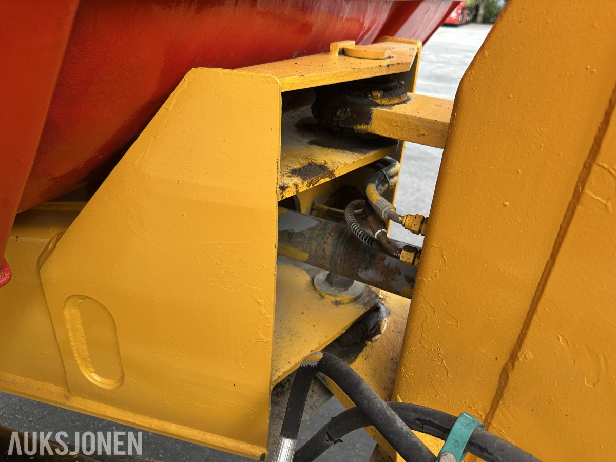 2014 Thwaites MACH692 - 10T Dumper