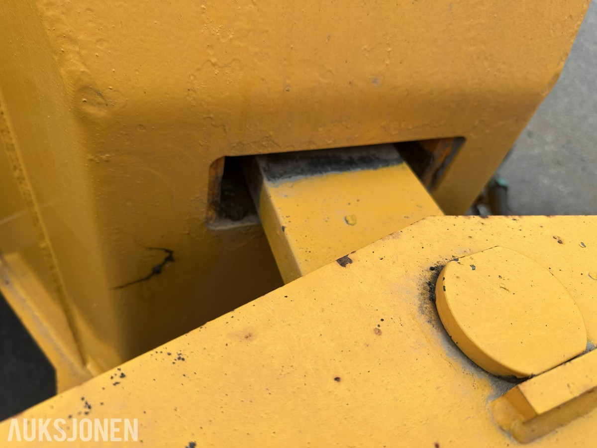 2014 Thwaites MACH692 - 10T Dumper