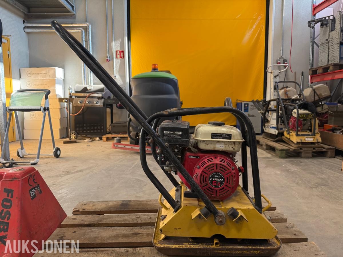 2020 Lifan HS-80 vibroplate.