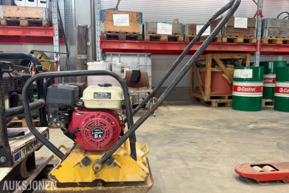 Lifan HS-80 vibroplate.