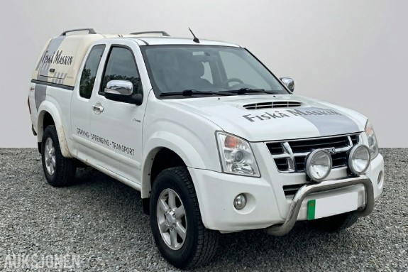 2010 Isuzu D-max 3.0 163hk 4WD rep objekt naf test eu ok