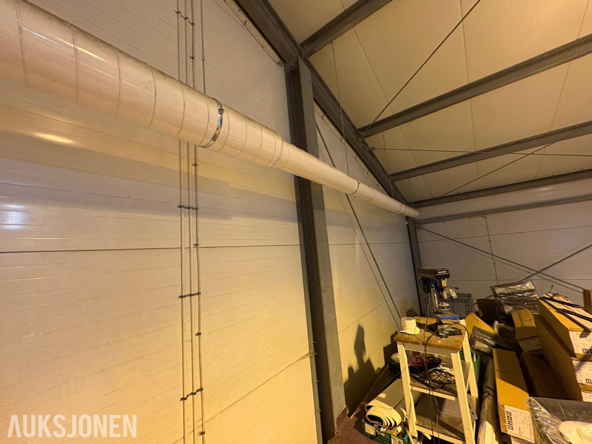 2024 Komplett hydroponisk dyrkingsanlegg med pakkelinje – LED, reoler og vanningssystem
