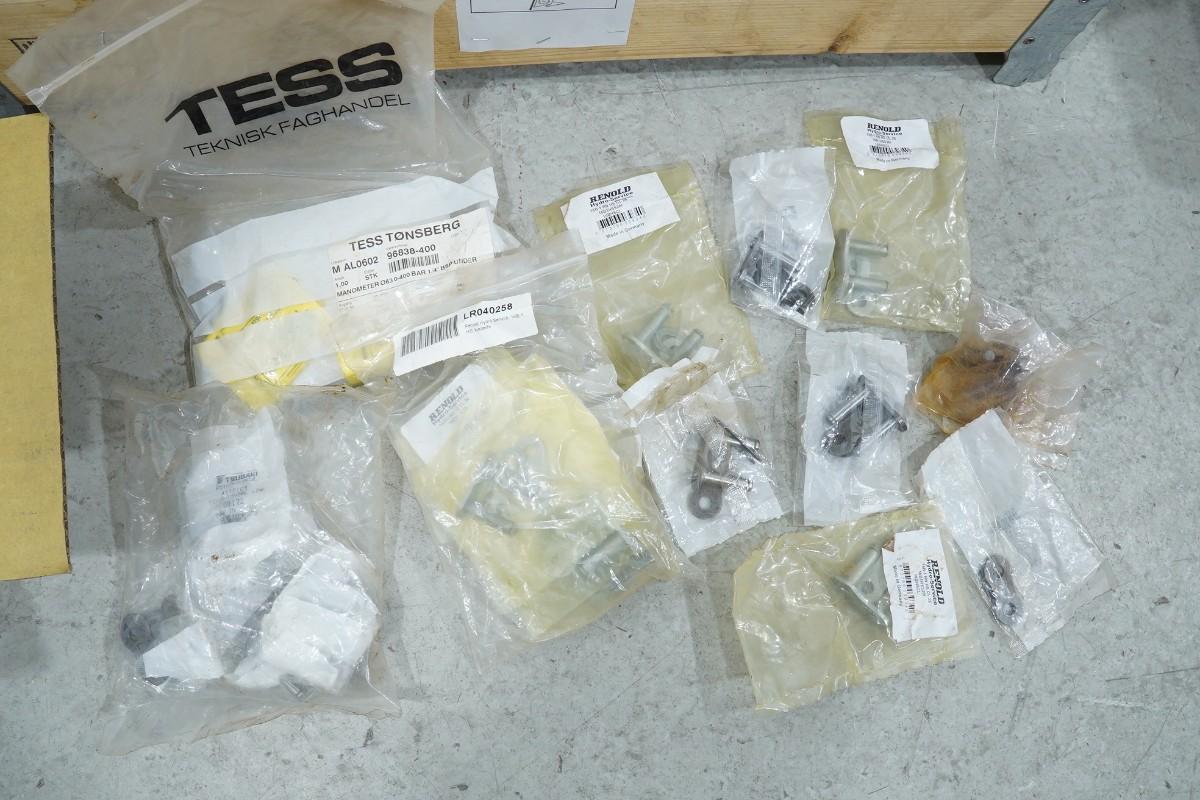 Parti med hydraulisk vinsj, Henriksen HTH 2.5, rullekjeder og industrideler