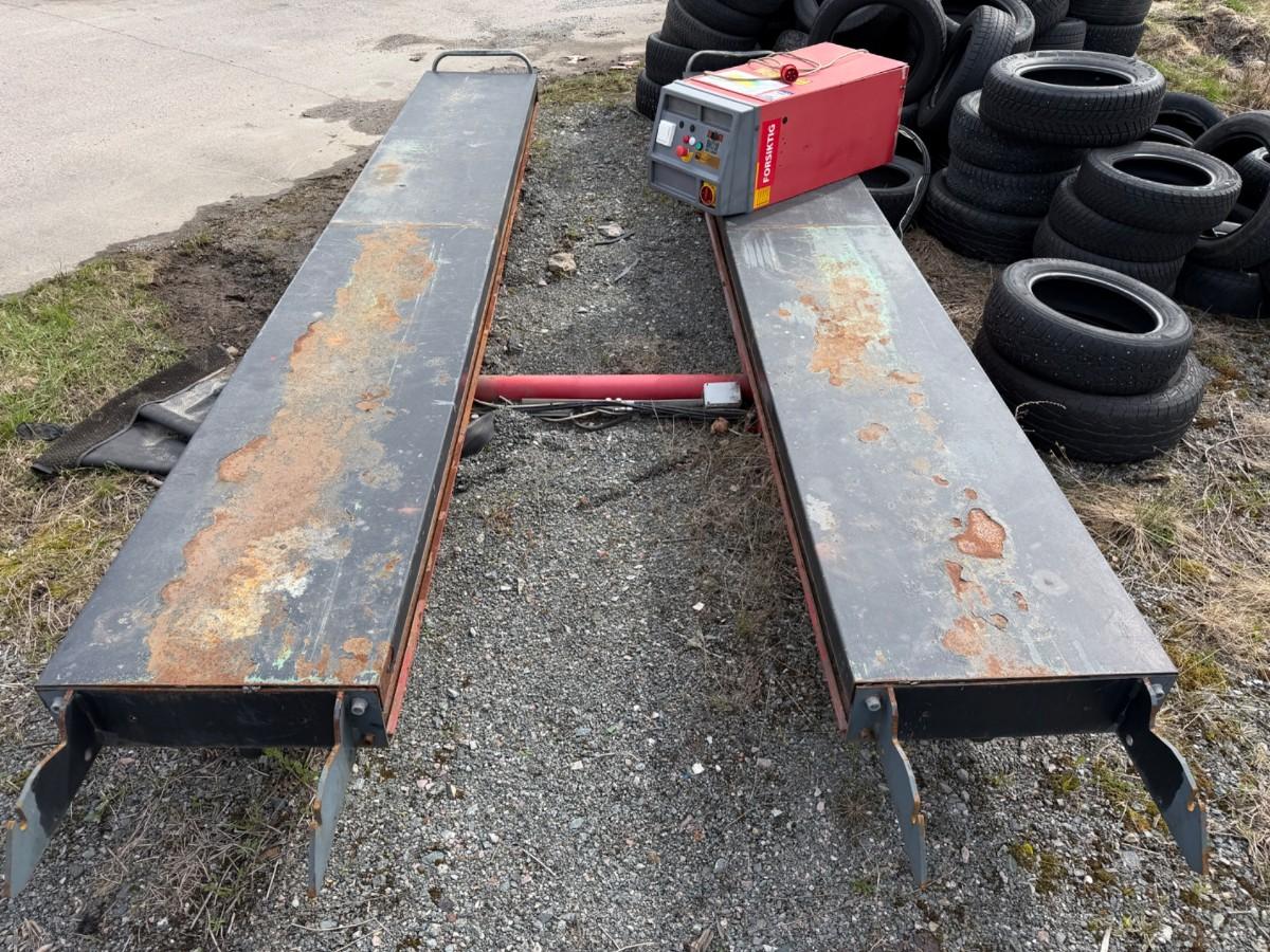 ERCO 3600 kg løftebukk / sakseløfter 400V 3FAS med kontrollboks