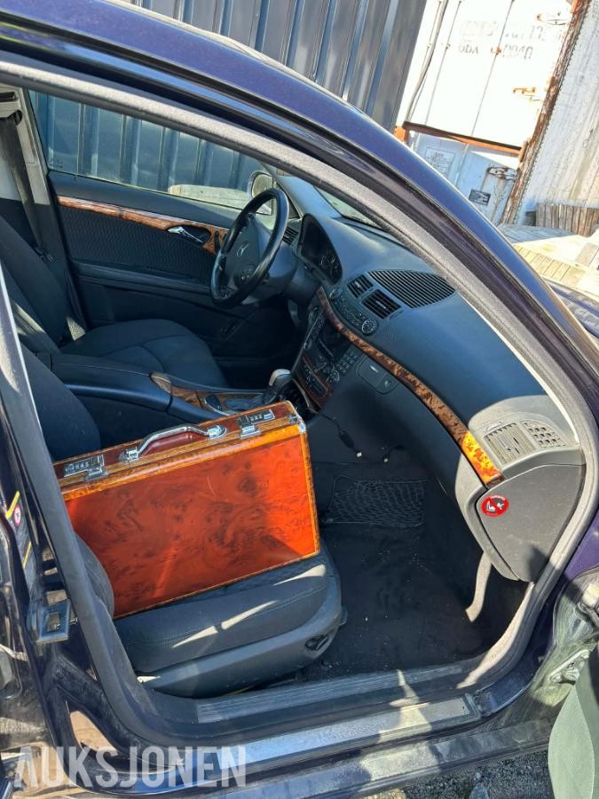 OBS REP.OBJ/DELEBIL Mercedes-Benz E-Klasse, E 220 CDI 2.1-150 D, 300000km