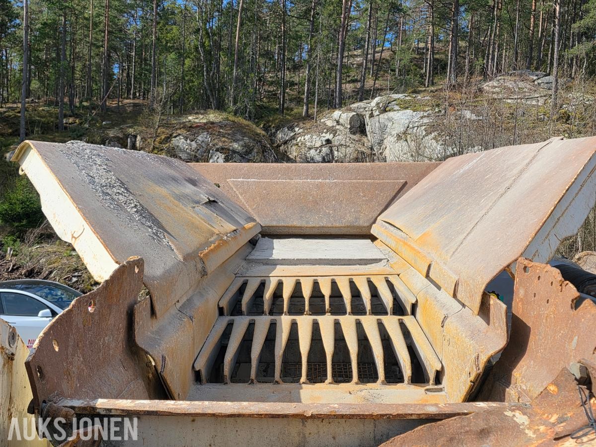 2009 Metso Lokotrack LT116 knuseverk