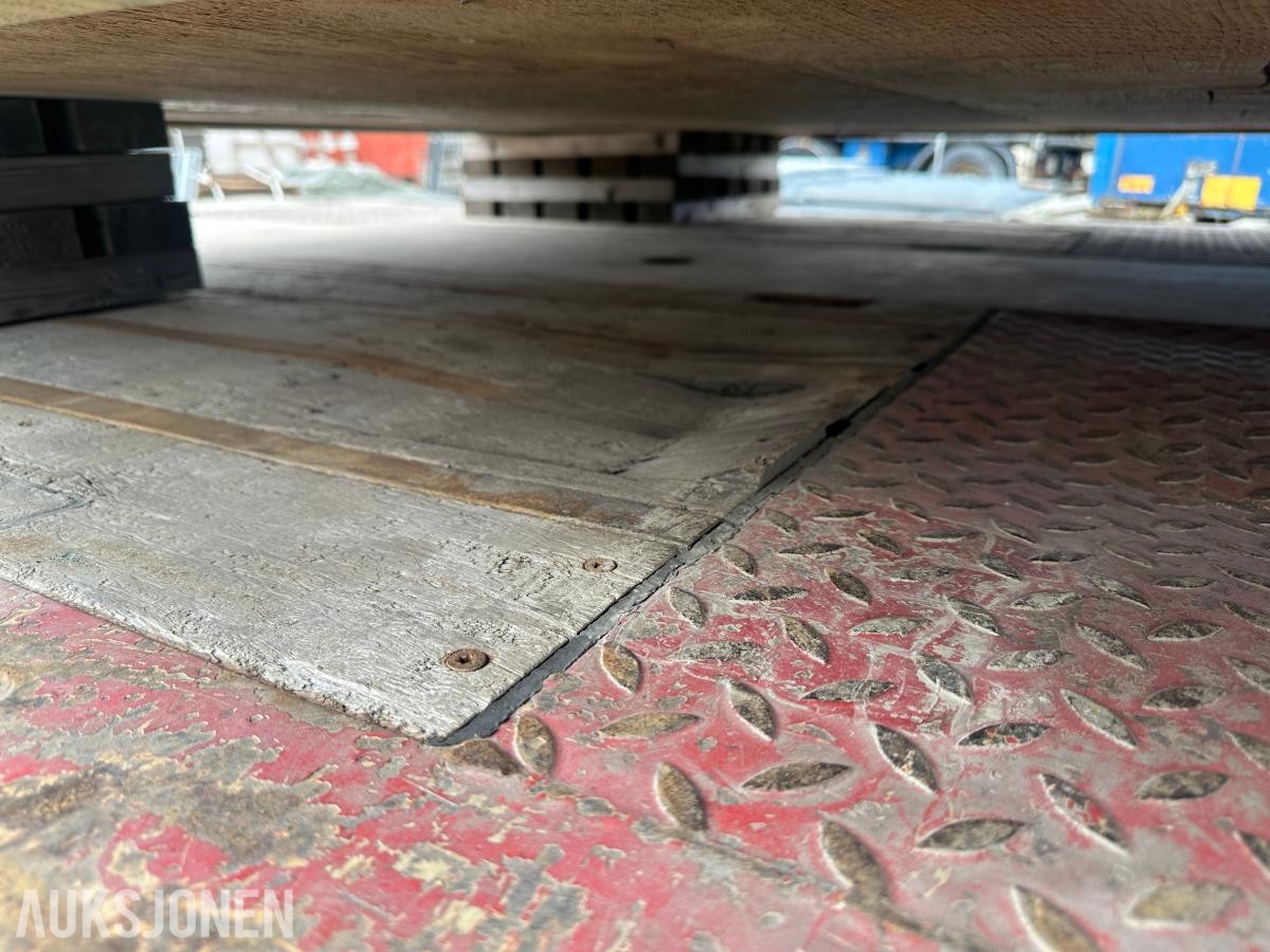 2011 HRD Jumbosemi – 3 akslet – uttrekk 6m