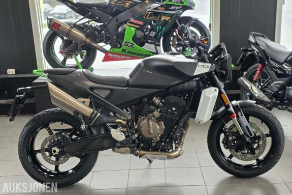 2025 Husqvarna Svartpilen 801 - Motorsykkel