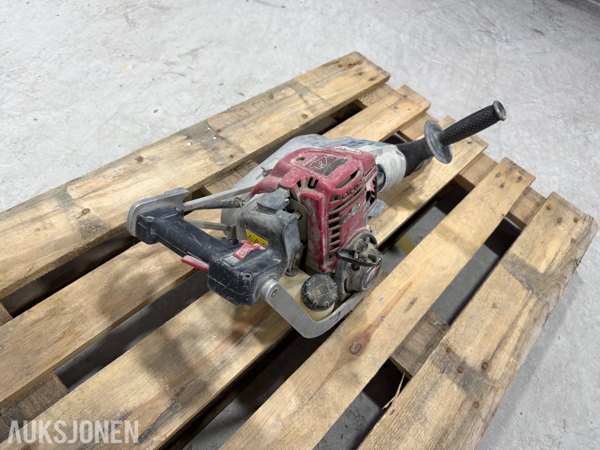 bensindrevet borhammer med Honda GX35