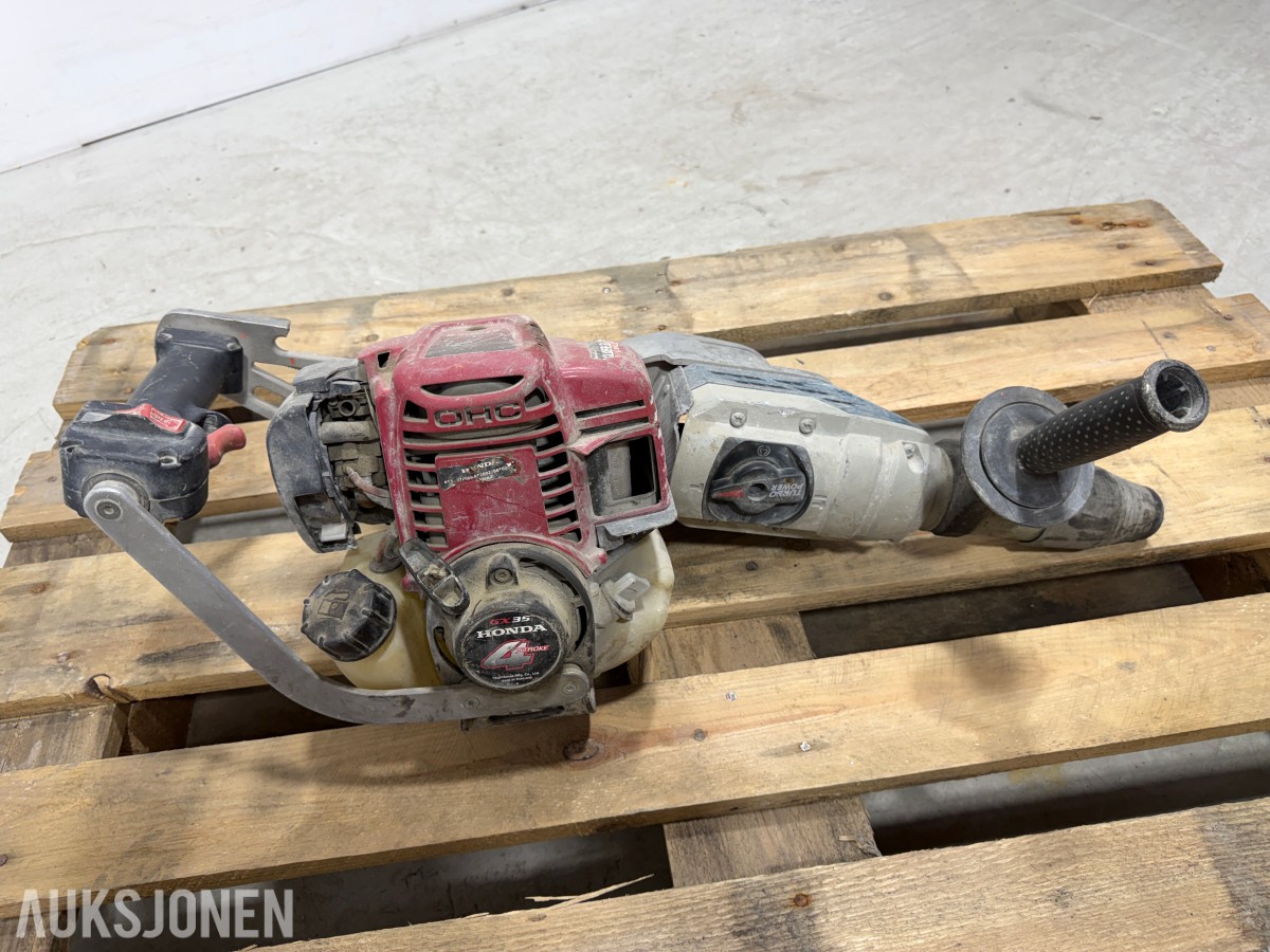 bensindrevet borhammer med Honda GX35