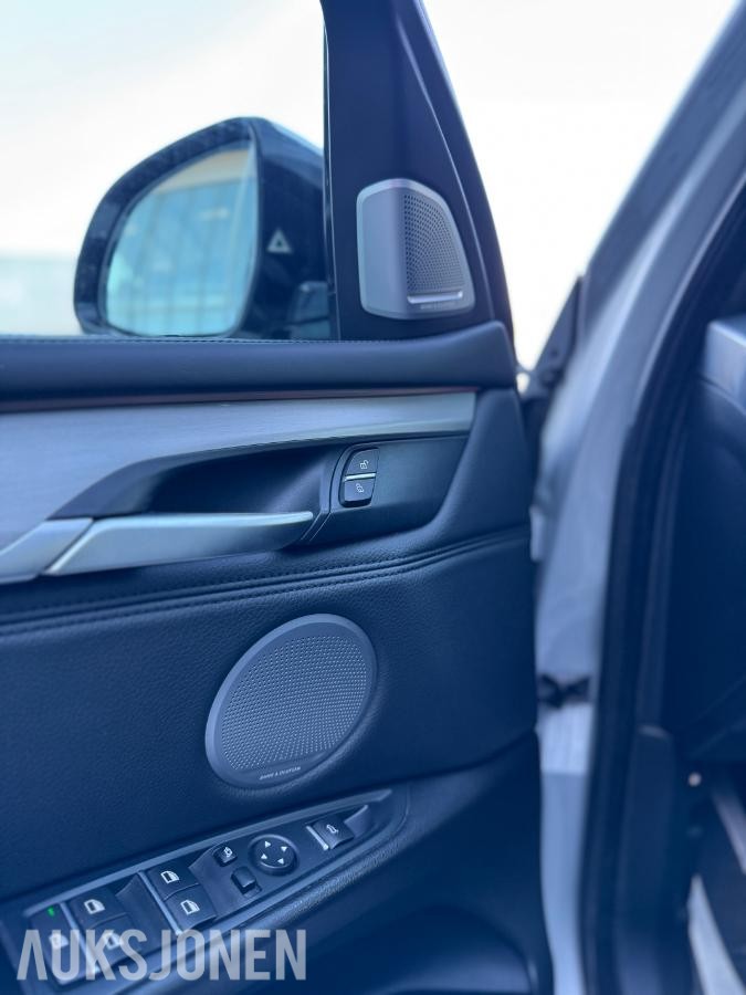 2016 BMW X5 xDrive 40e M-Sport I Bang & Olufsen I 360 kamera i Ventilerte seter I Head Up +++, 175776km