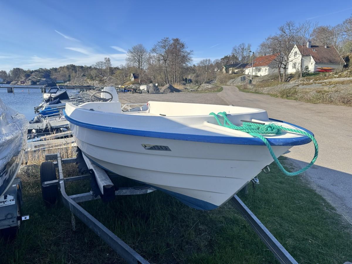 Askeladden 15 fot Skjærgårdsjeep /m 30hk påhengsmotor