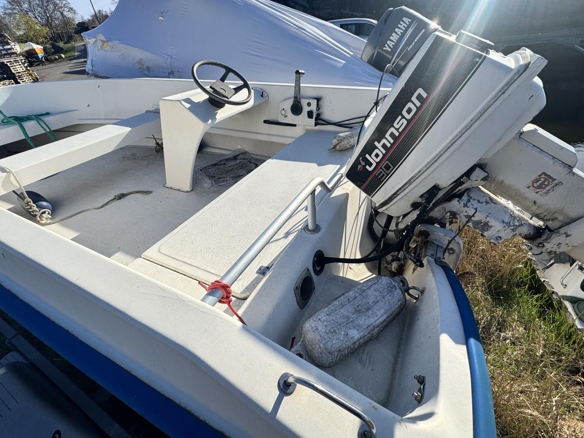 Askeladden 15 fot Skjærgårdsjeep /m 30hk påhengsmotor