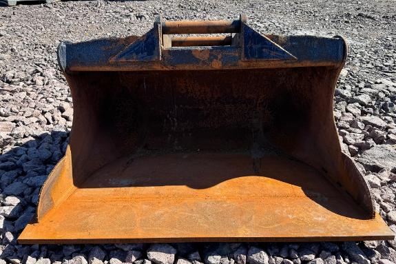 Pusseskuffe S70 bredde 1700mm