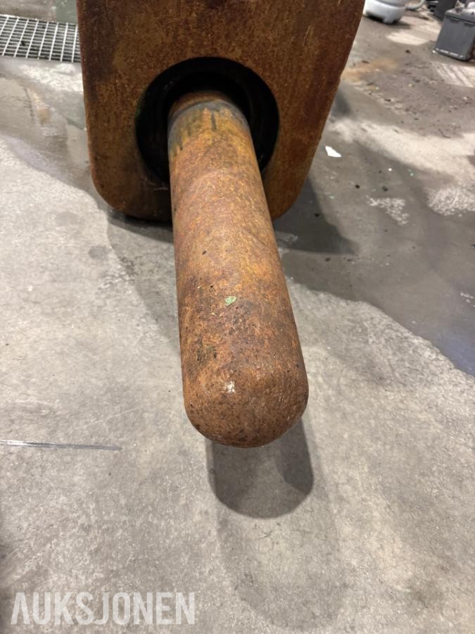 Montabert V1800 Pigghammer med HK S-70 feste