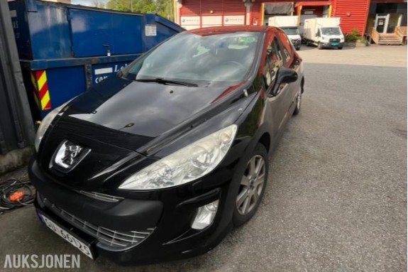 2008 Peugeot 308 1.6 90hk s+v dekk 173590km 