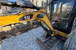 2018 Cat 301.7D minigraver med maskinhenger, pigghammer og 3 skuffer