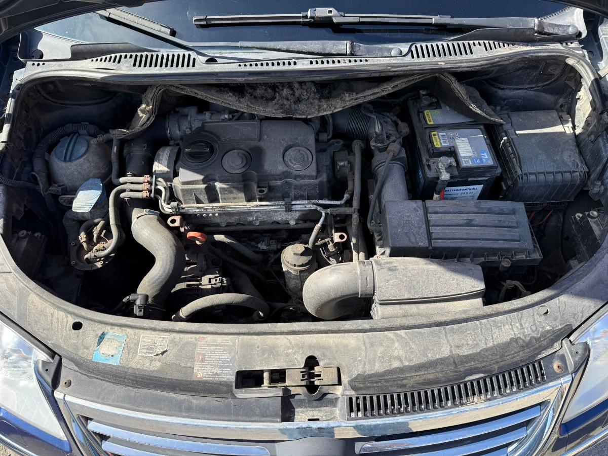 2008 Volkswagen TOURAN 1.9-105 D / 5 SETER / SKINN