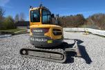 2018 Volvo ECR58D kort hekk minigraver - Engcon tiltrotator - Skjær - SMP 210L Pusseskuff - Tannskuffe - Smalskuff