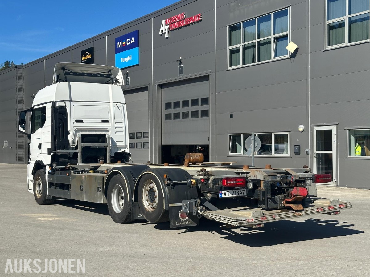 2023 MAN TGS 26.510 – Containerbil – 6x2 – Bakløft – EU-godkjent