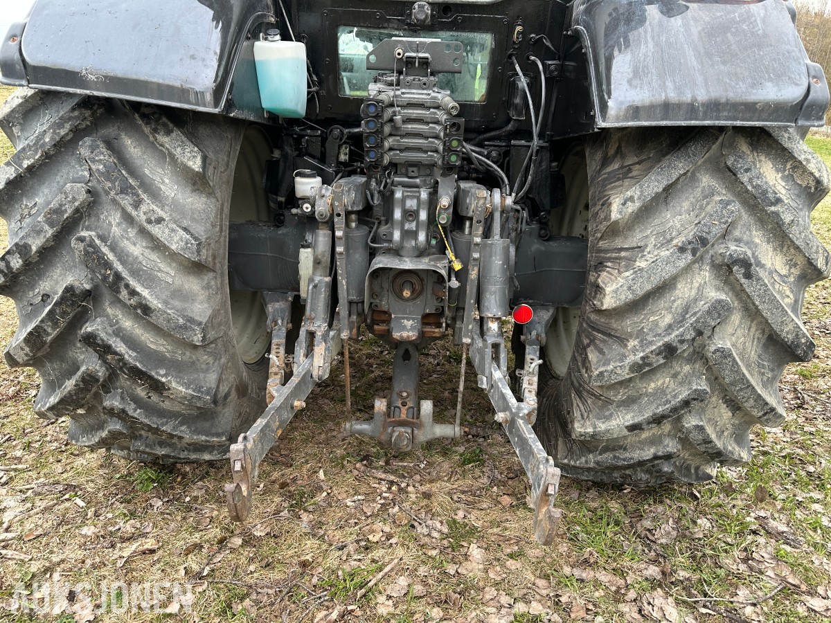 2012 Valtra T213 TRAKTOR – 2012 – 212 HK – VERSU – POWERSHIFT