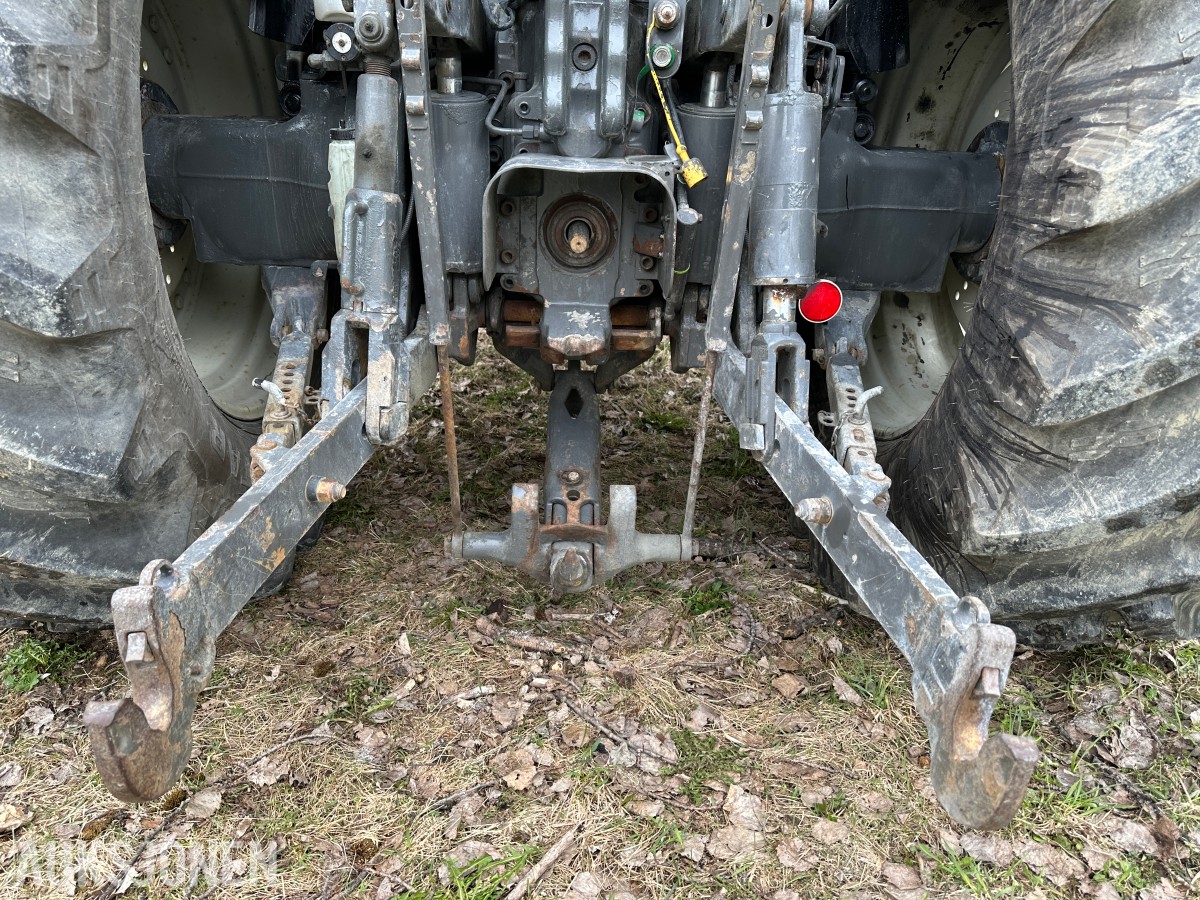 2012 Valtra T213 TRAKTOR – 2012 – 212 HK – VERSU – POWERSHIFT