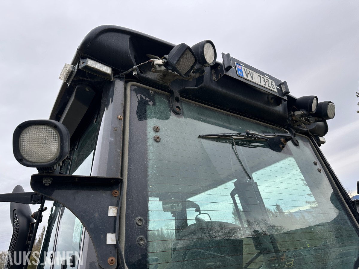 2012 Valtra T213 TRAKTOR – 2012 – 212 HK – VERSU – POWERSHIFT
