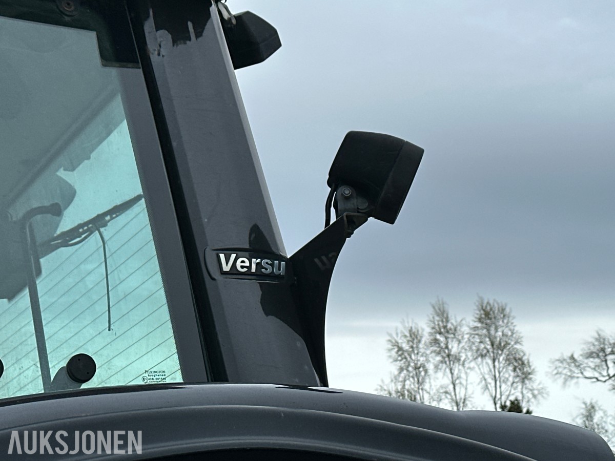 2012 Valtra T213 TRAKTOR – 2012 – 212 HK – VERSU – POWERSHIFT