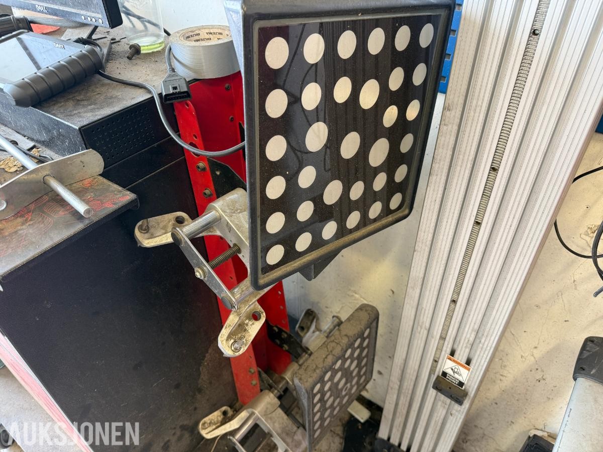 JOHN BEAN ULTRA V3D1 HJULSTILLINGSAPPARAT – KOMPLETT MED UTSTYR
