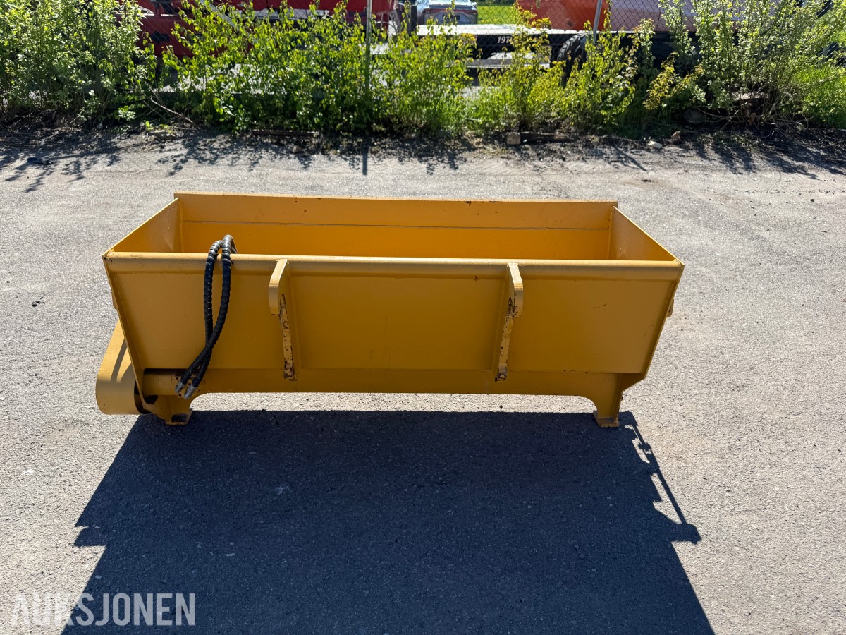 2024 Strøskuffe med hydraulisk drift