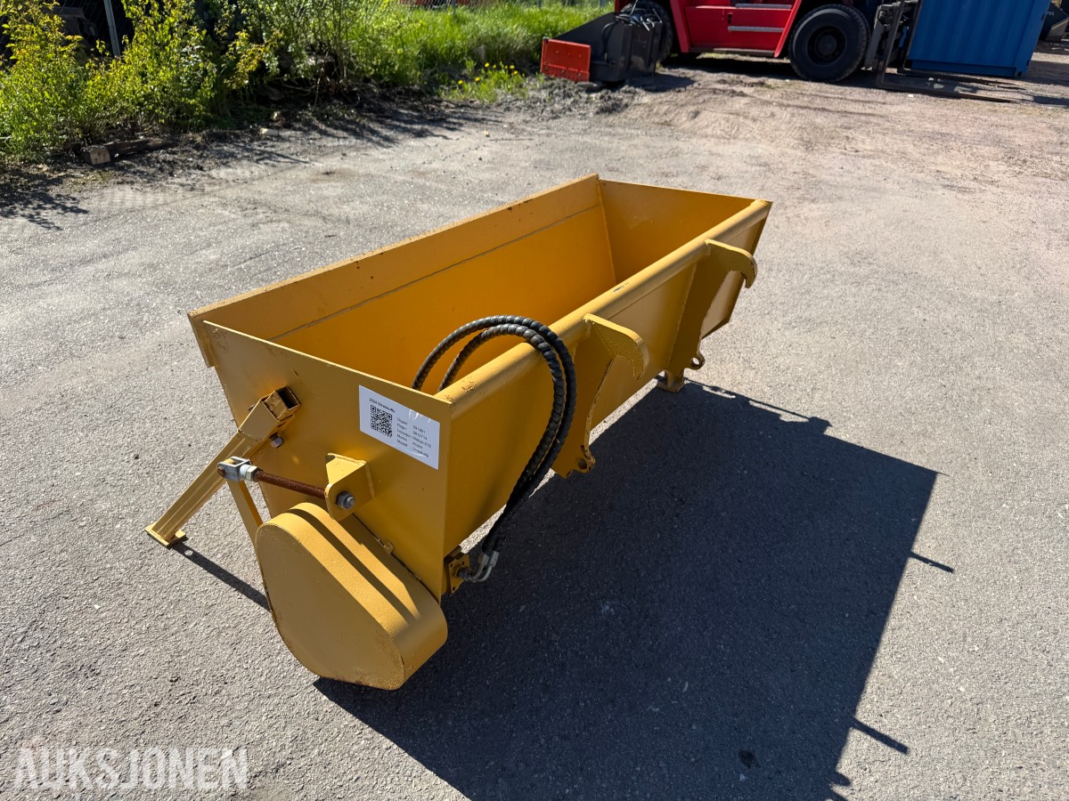 2024 Strøskuffe med hydraulisk drift