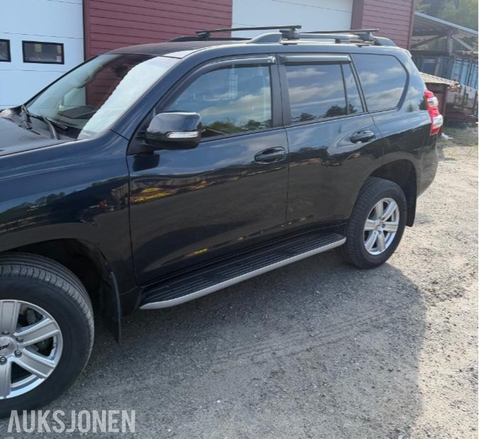 2015 Toyota Land Cruiser 2.8 177hk 4WD 172000km