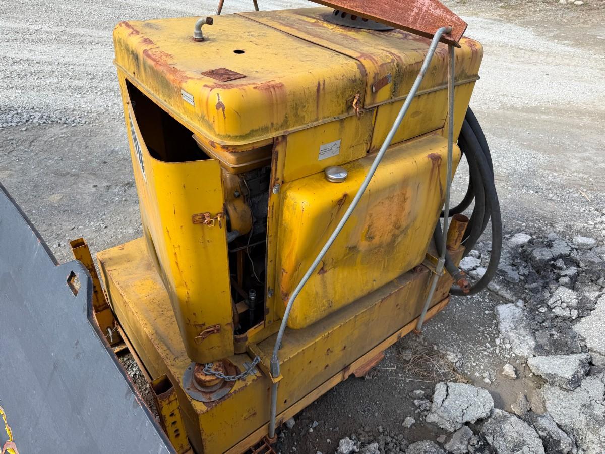 Bini steamkjele / dampkjele – mobil enhet med bensinmotor