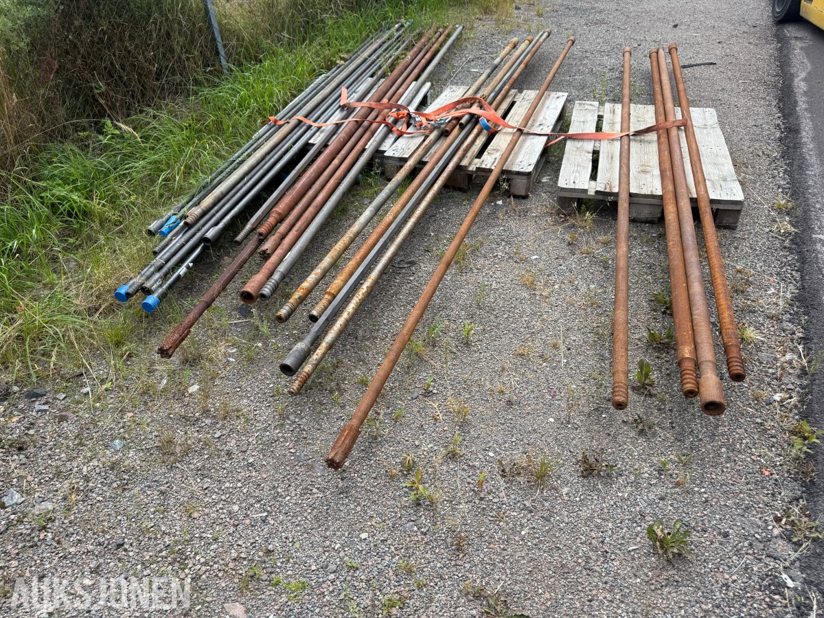 Ca 25 borstenger og borestål – Sandvik m.fl.