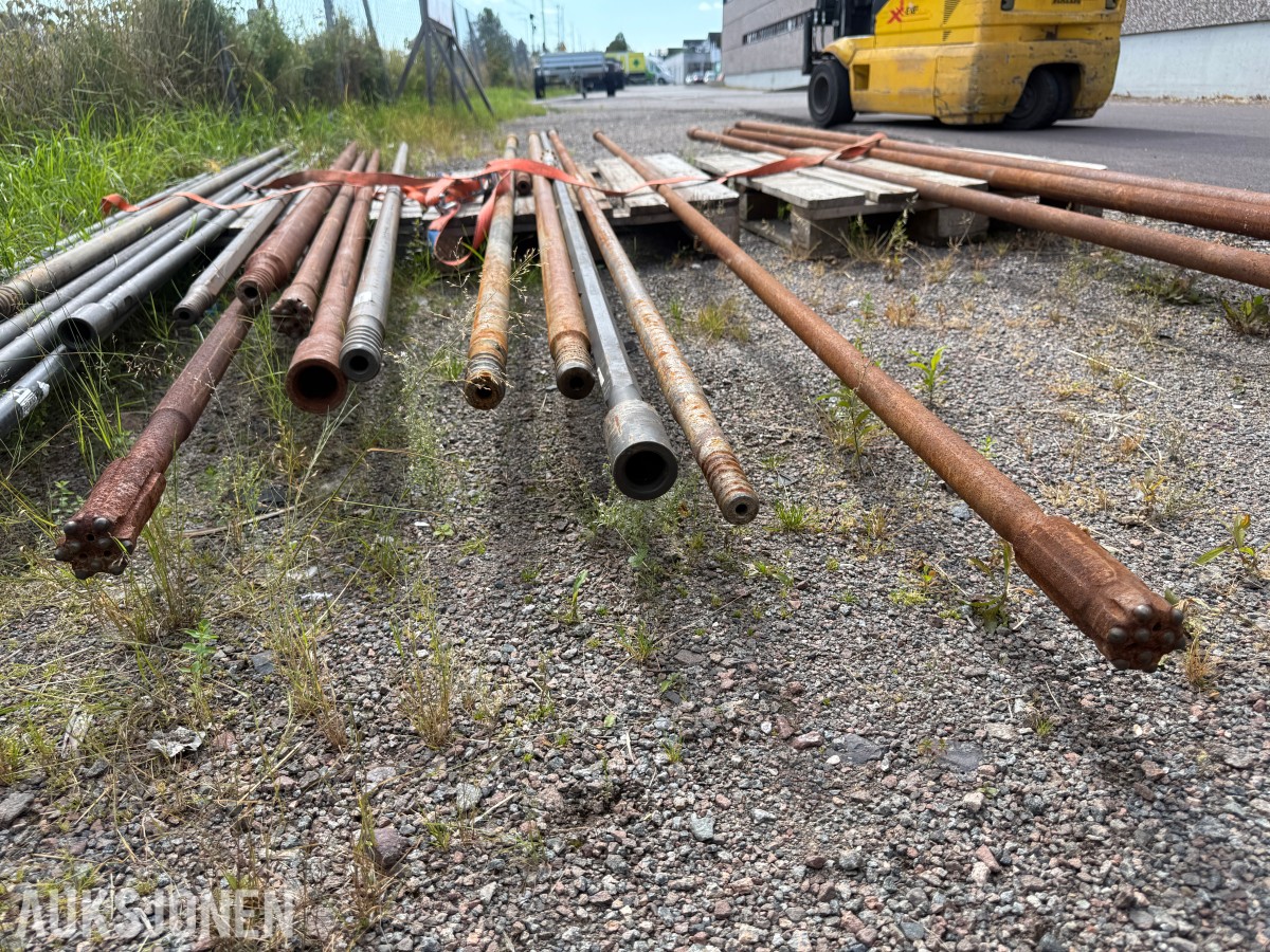 Ca 25 borstenger og borestål – Sandvik m.fl.