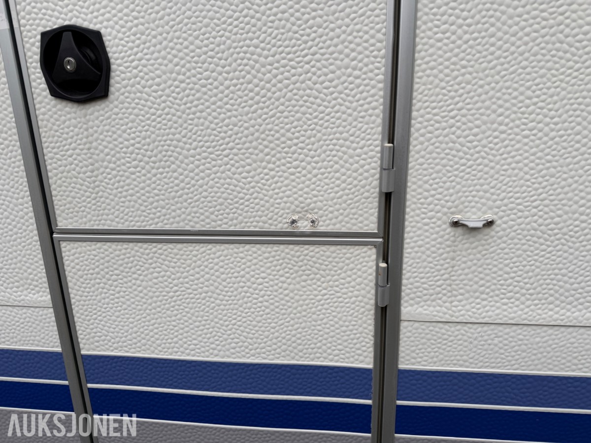 2006 Hobby Excelsior 650 UFF Campingvogn