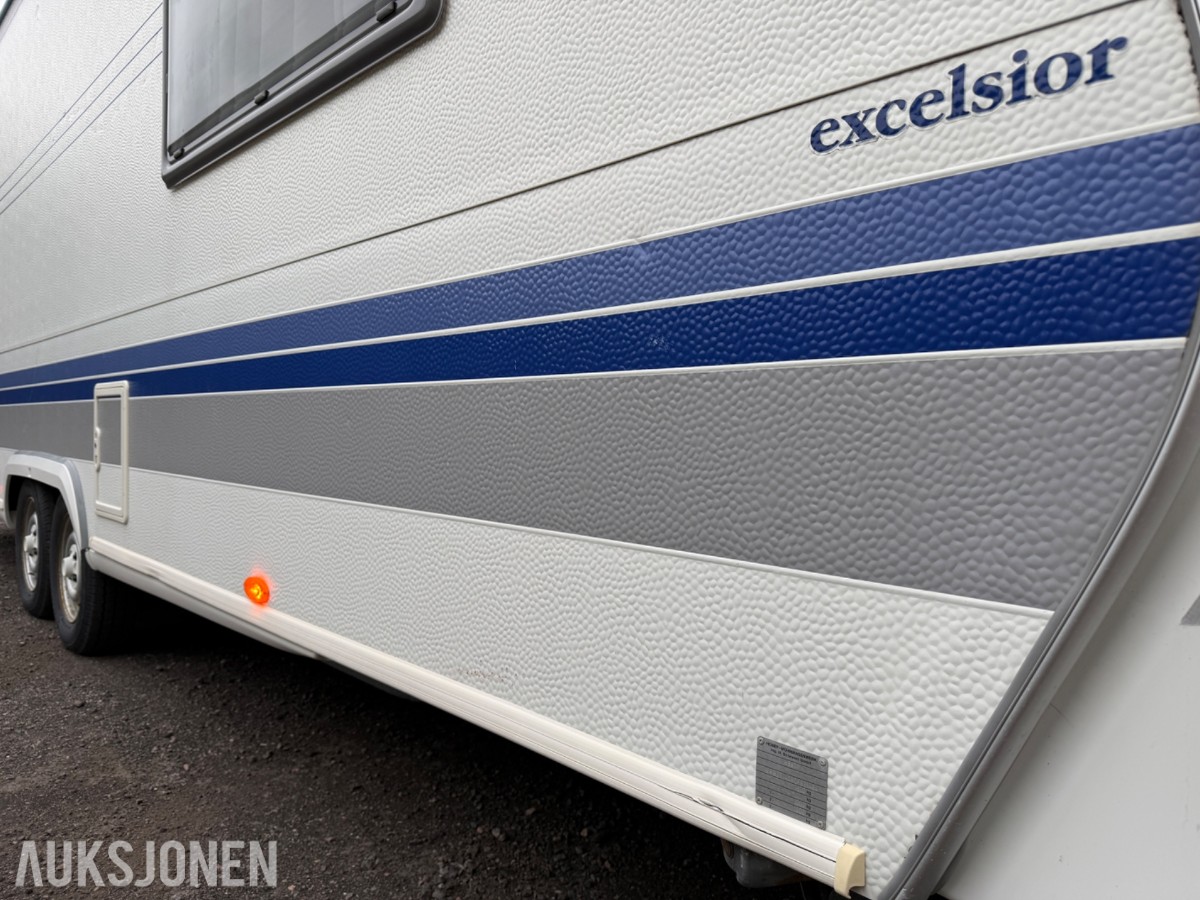 2006 Hobby Excelsior 650 UFF Campingvogn