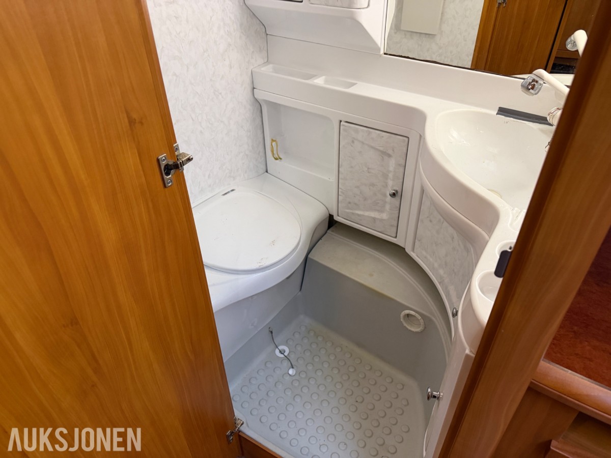 2006 Hobby Excelsior 650 UFF Campingvogn