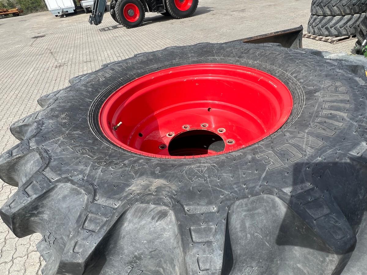 2016 Fendt 724 Vario Profi+ m/Quicke front laster kun 5985 t