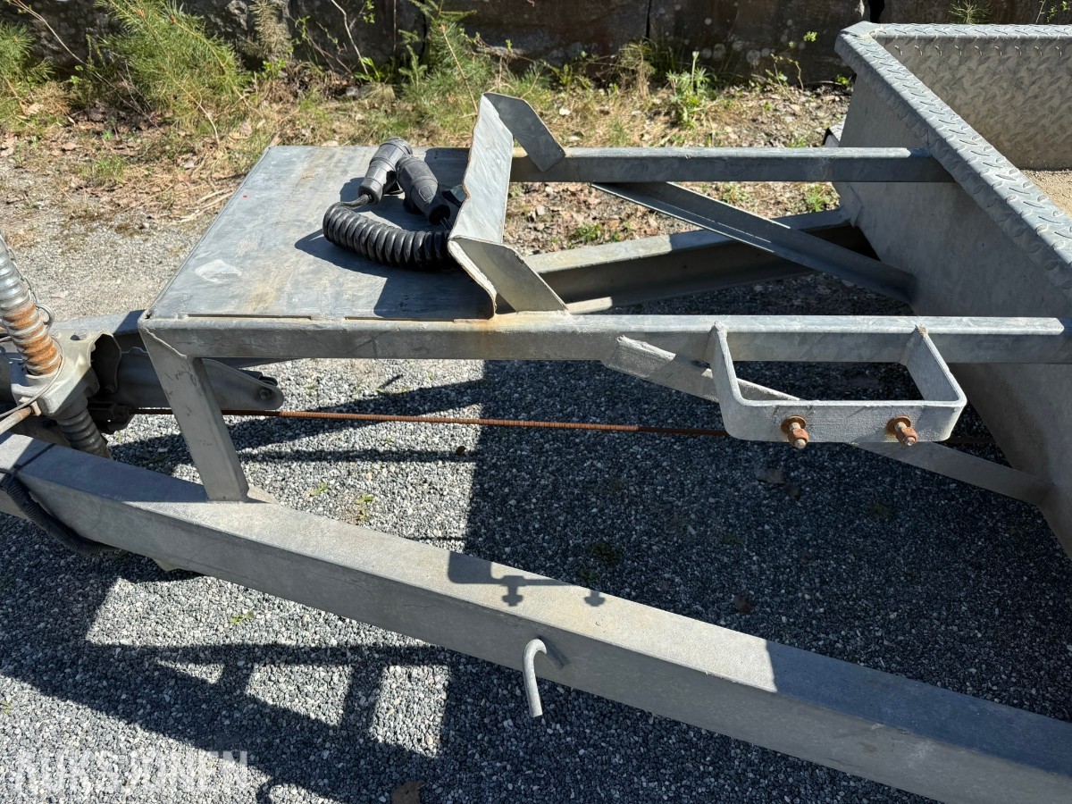 2017 Taylors Trailers Heavy Duty -Maskinhenger 3500 kg