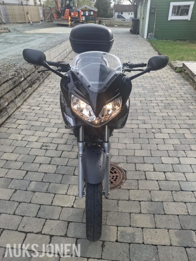 2011 Motorsykkel - Honda XL 125 V Varadero