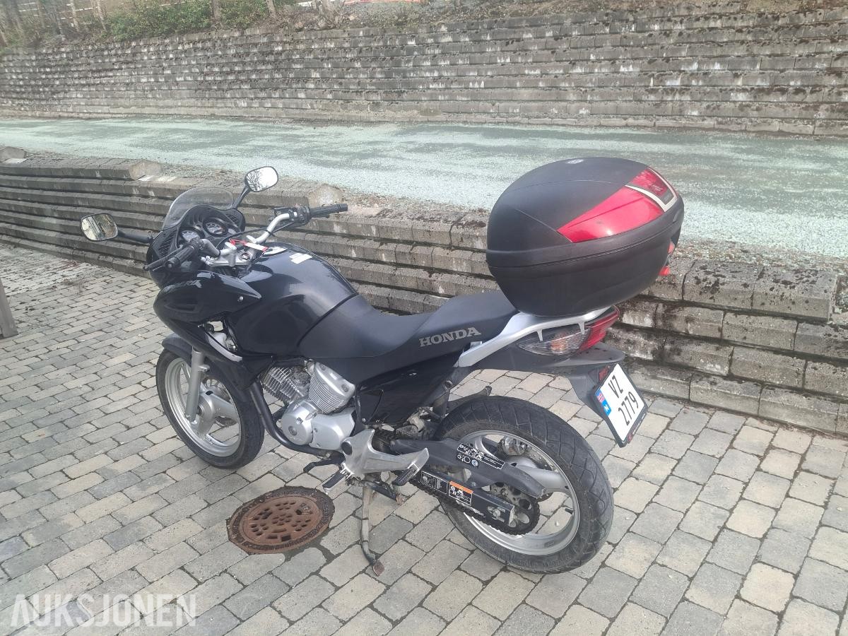 2011 Motorsykkel - Honda XL 125 V Varadero