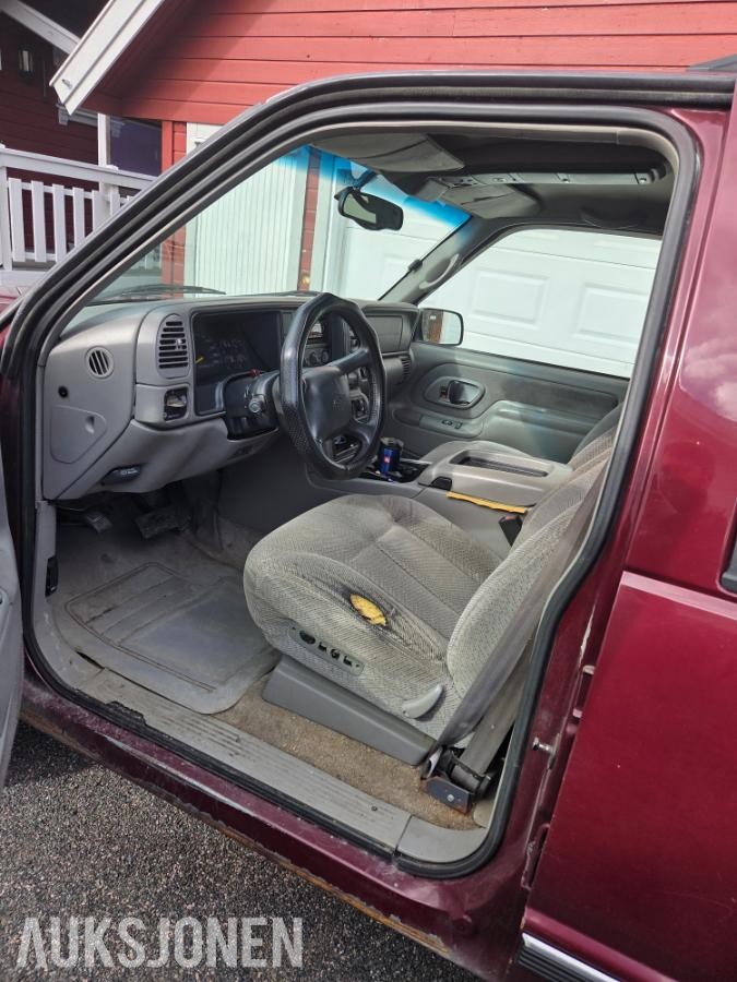 1999 Chevrolet Suburban 6.5 diesel 193hk 4X4