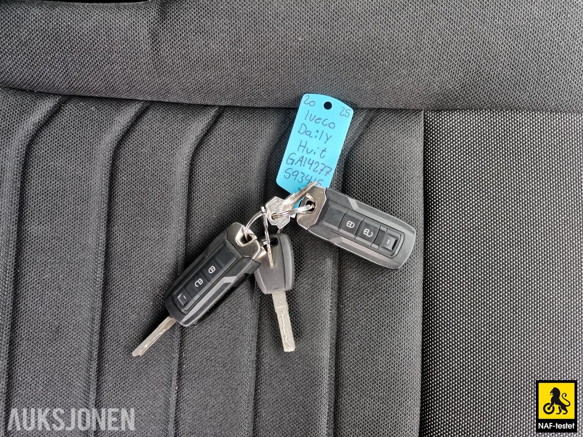 2025 Iveco Daily 3.0 NATURAL POWER GASS AUTOMAT KAMERA ZEPRO