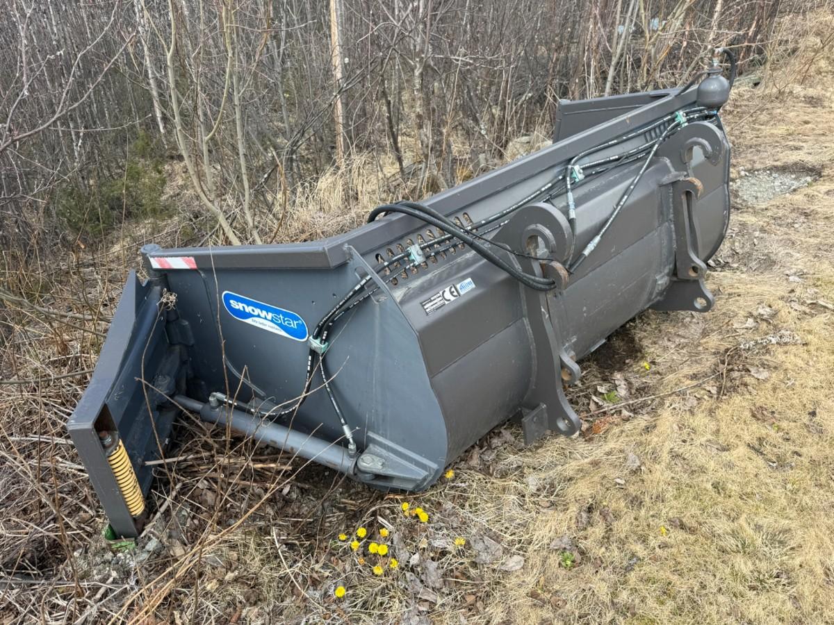 Snowstar klappvingeskuffe, små og store BM fester